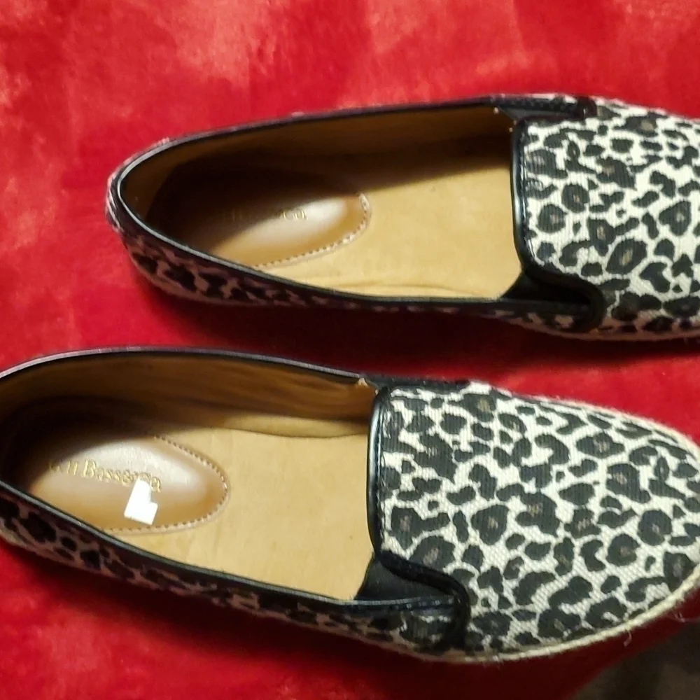 GH Bass Leopard Espadrille Size 7.5M